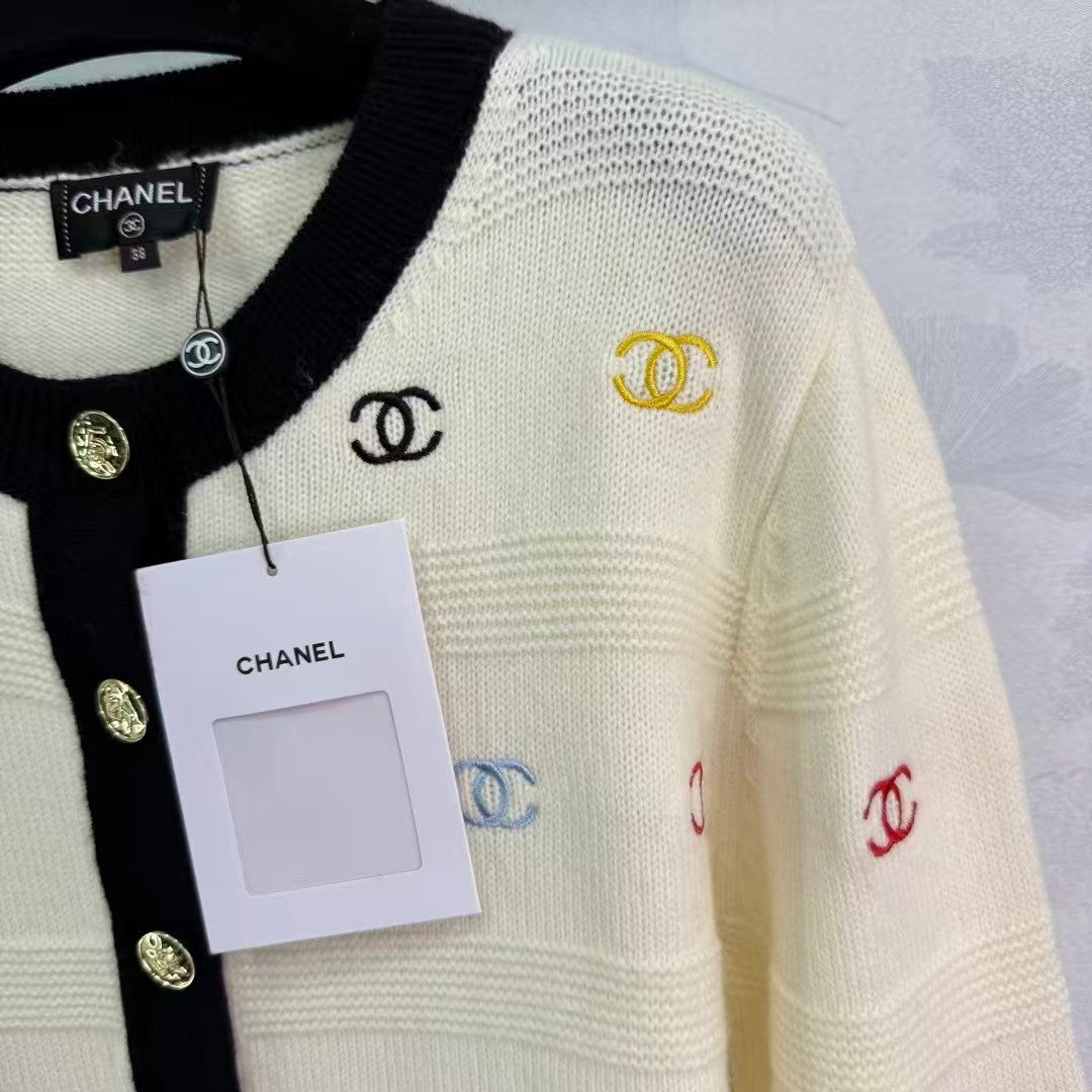 New embroidered double C cardigan