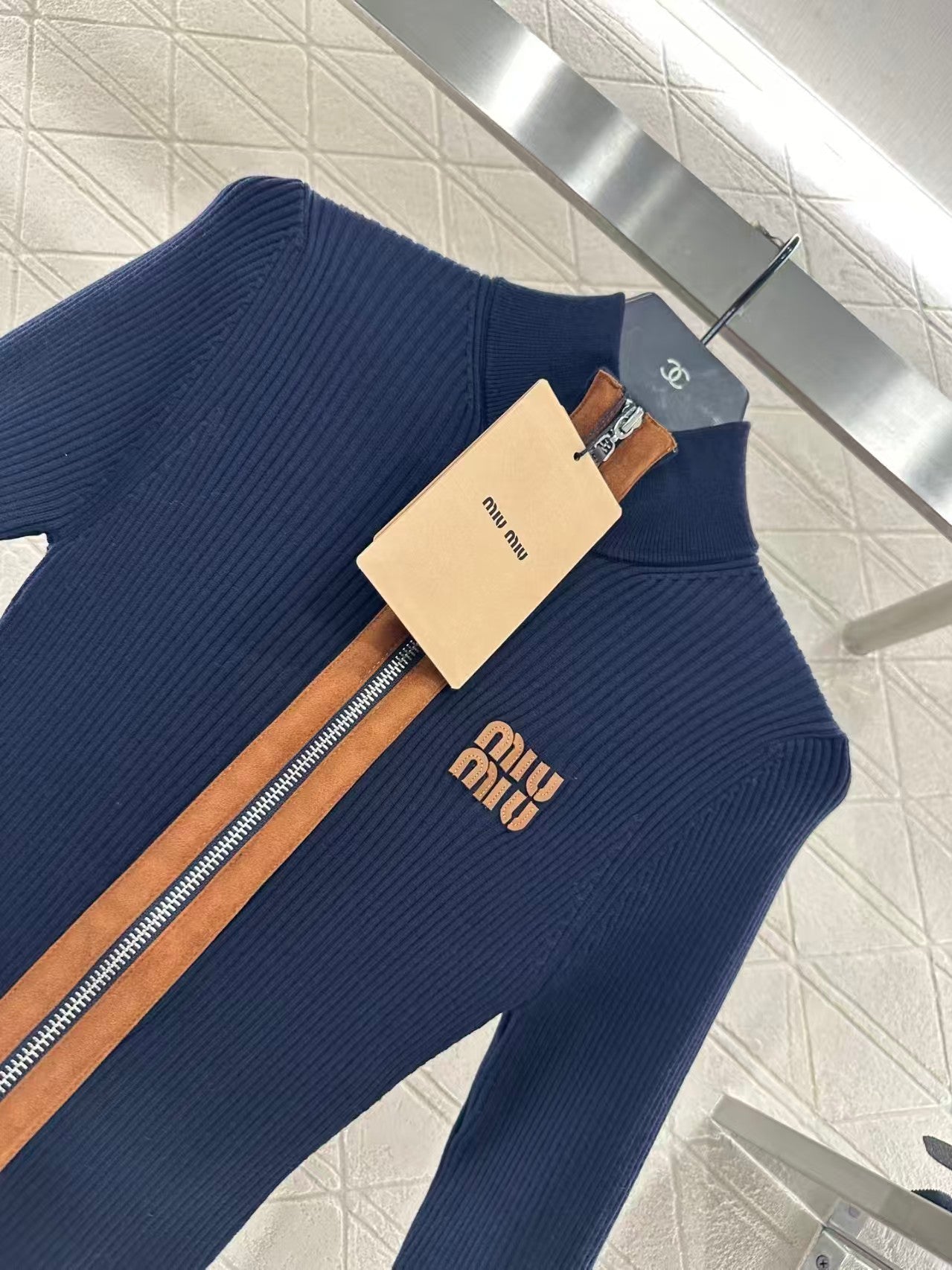 New leather knitted cardigan