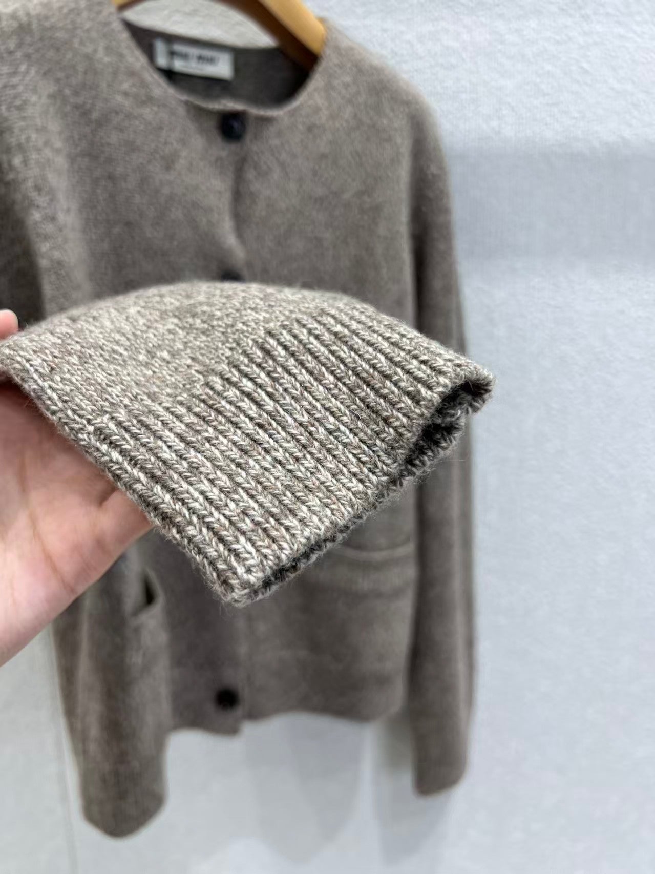 Milk tea brown round neck knitted cardigan