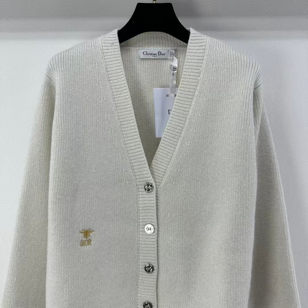 New autumn and winter v-neck silver cardigan