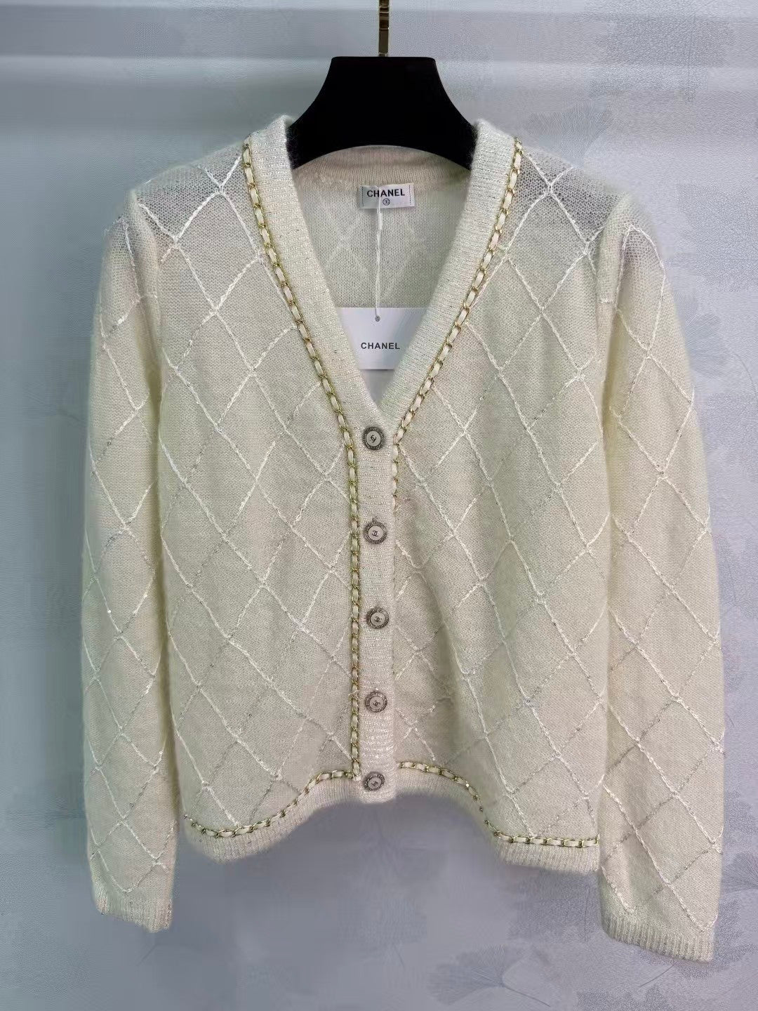New Diamond Knit V-neck Cardigan