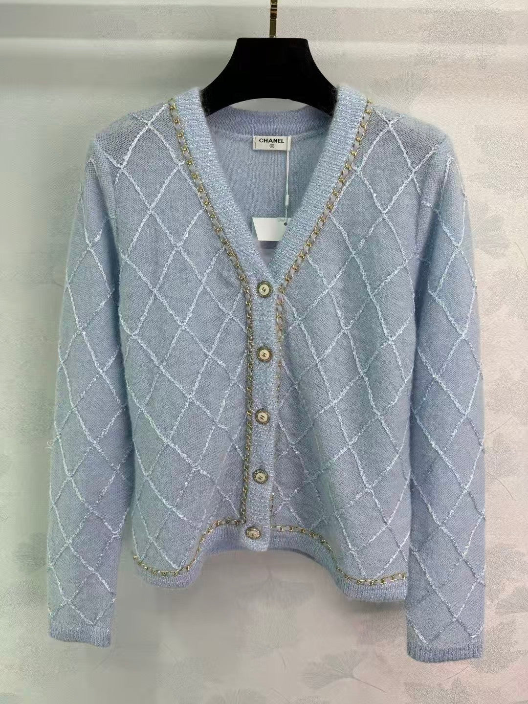 New Diamond Knit V-neck Cardigan
