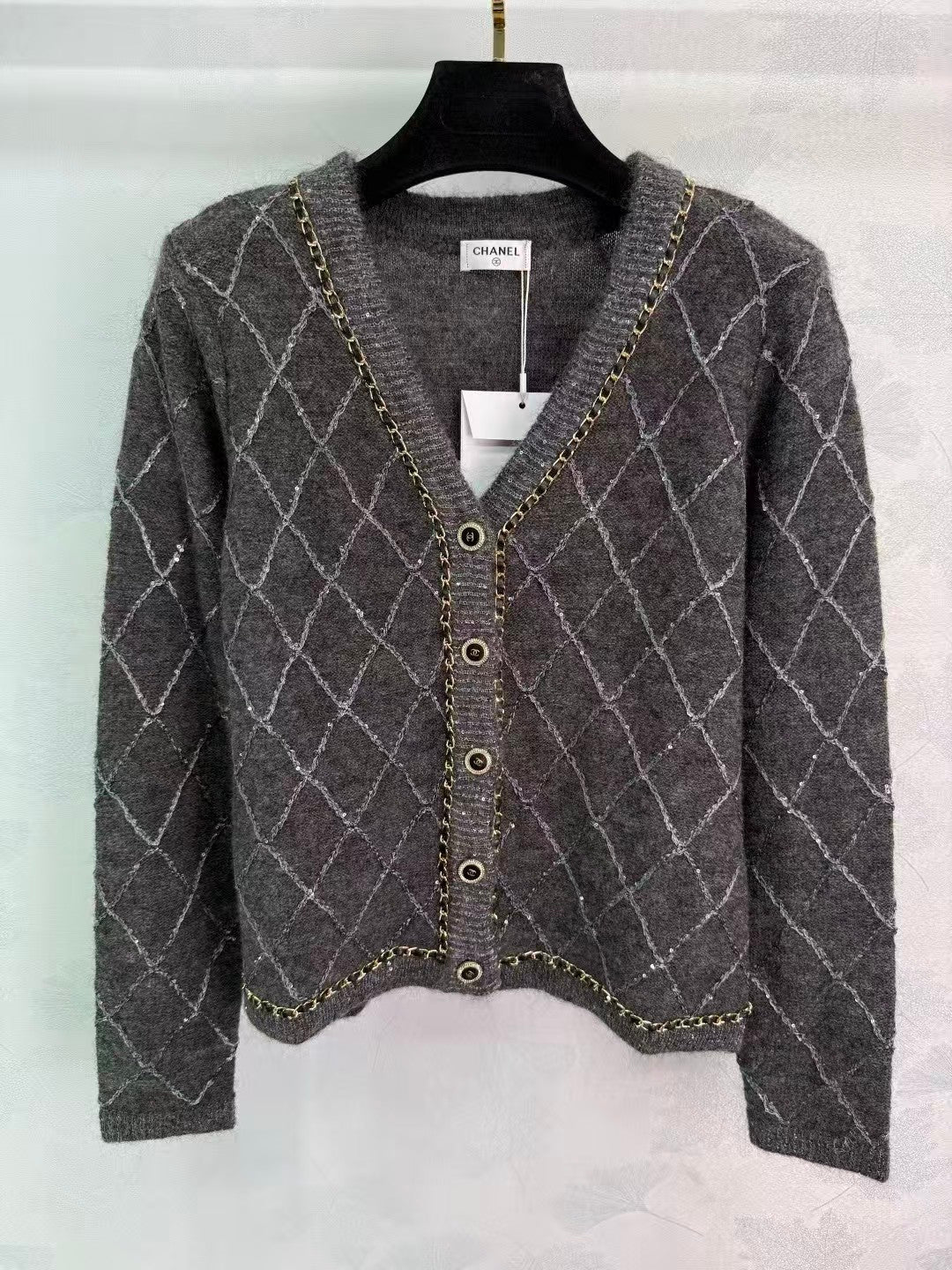 New Diamond Knit V-neck Cardigan