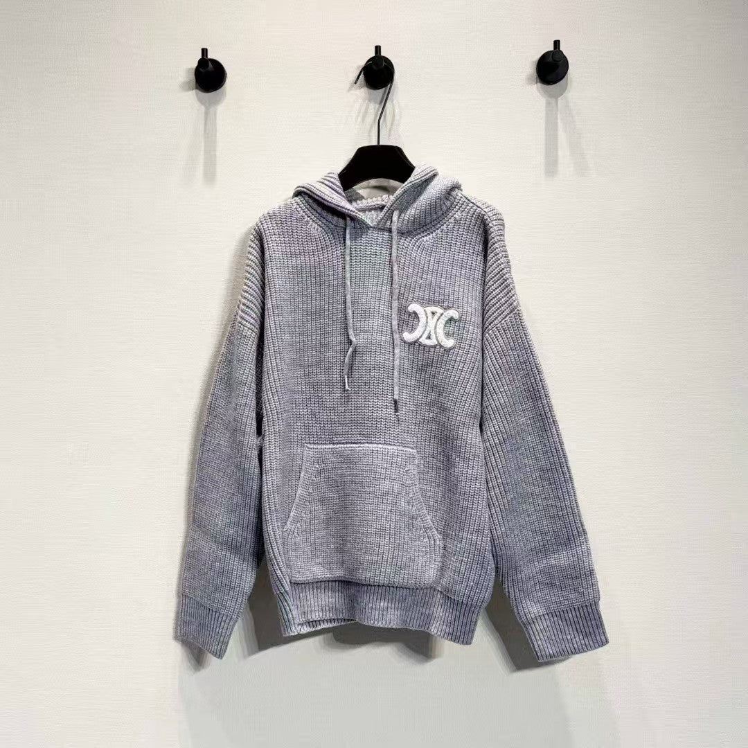New knitted hooded sweatshirt