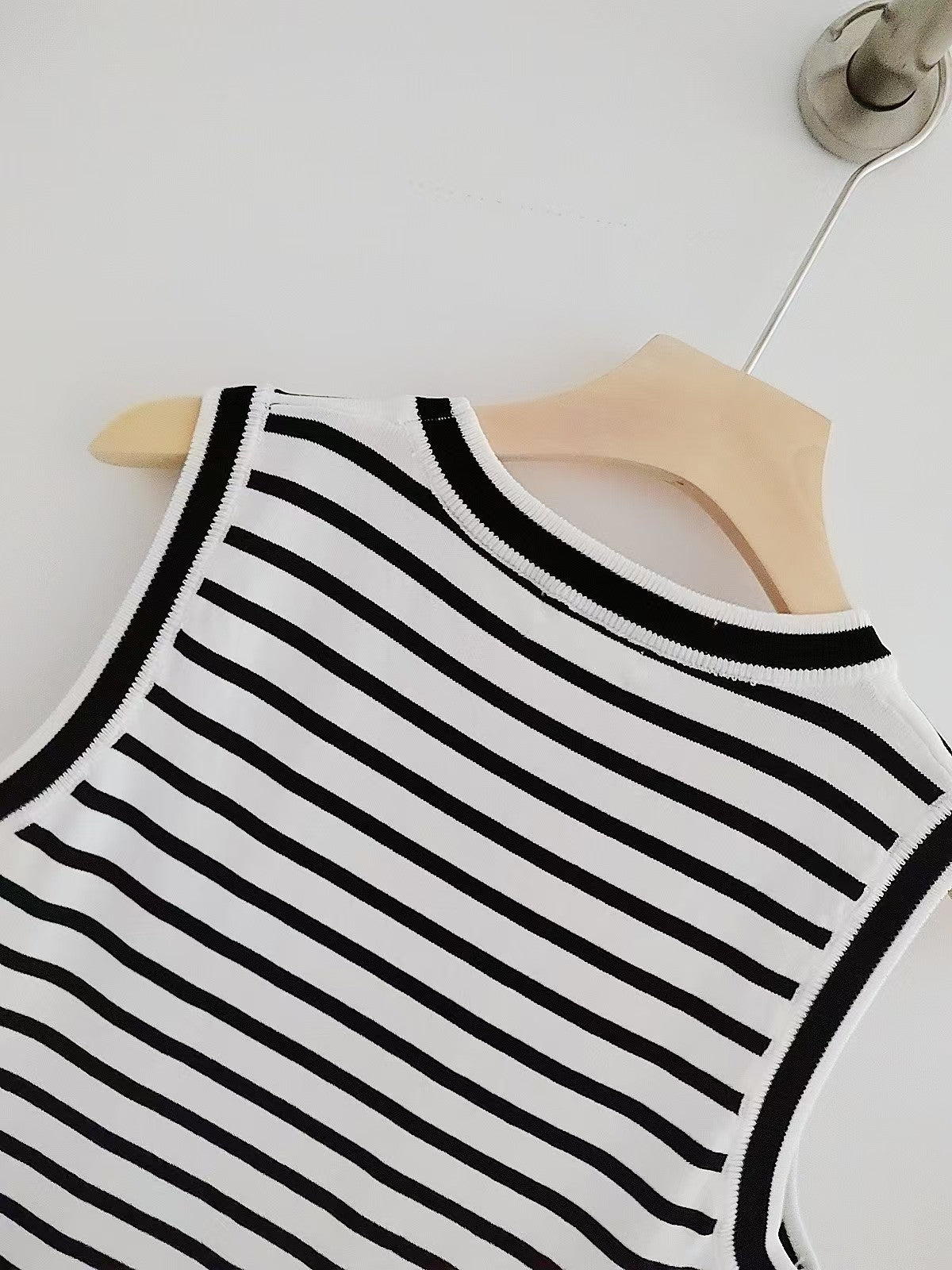 New striped vest