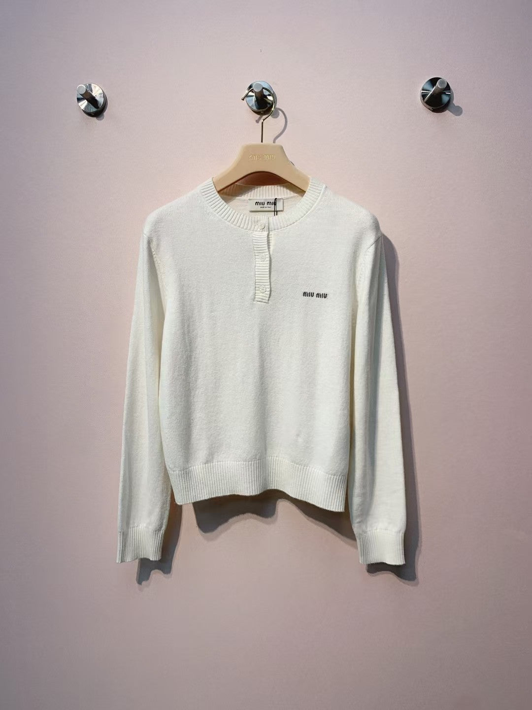 New autumn and winter knitted round neck top