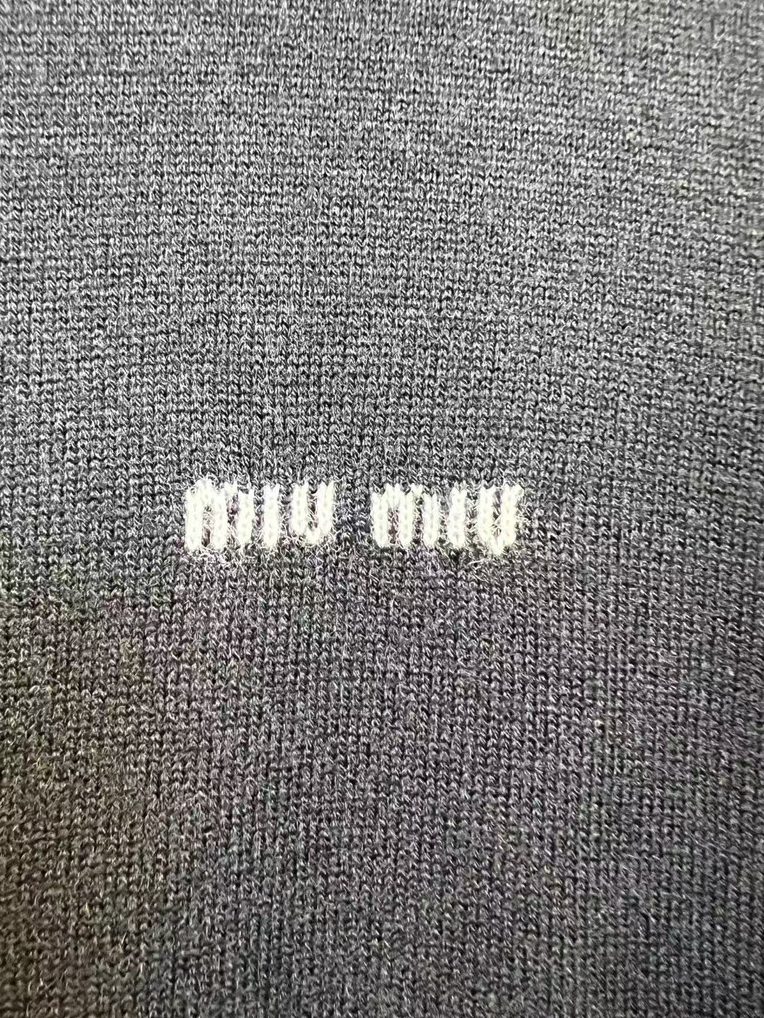 Cashmere blend knit cardigan