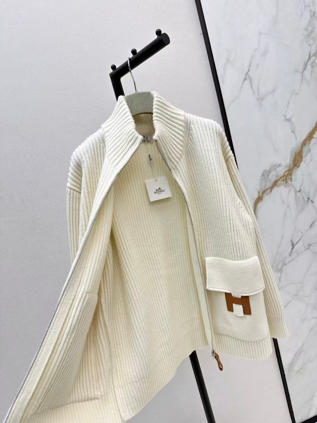 H-patterned pocket wool knit cardigan