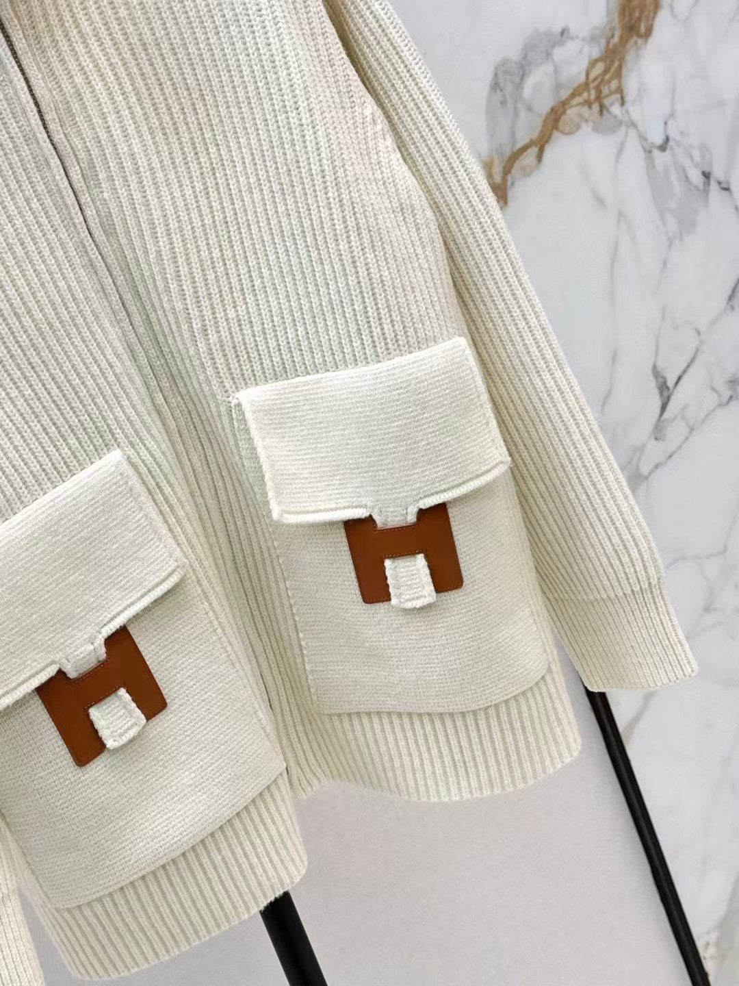 H-patterned pocket wool knit cardigan