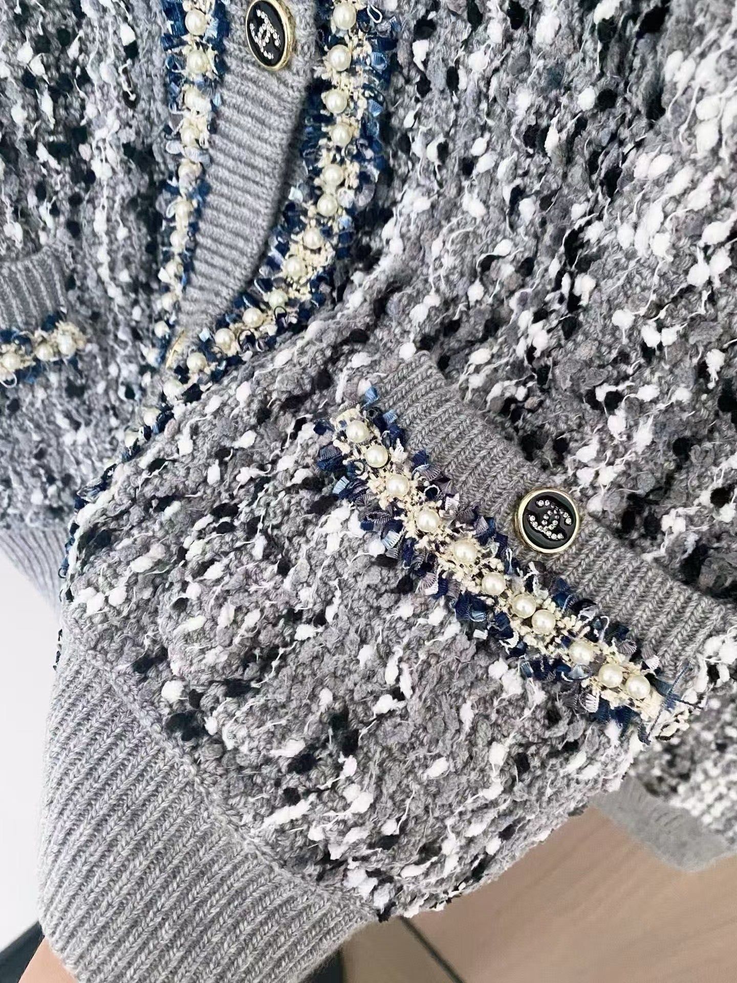 New logo-embellished cardigan