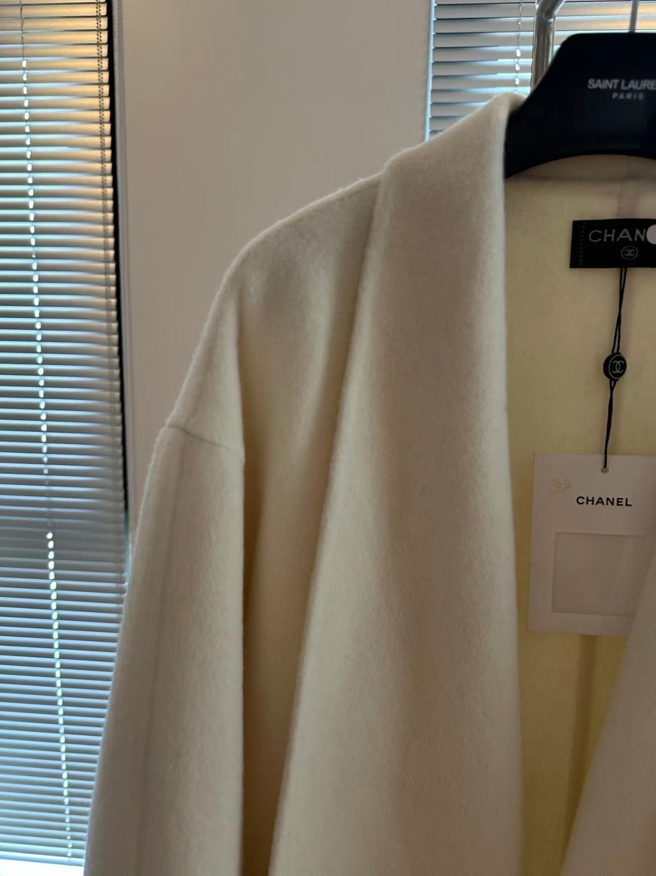 New wool and cashmere coat