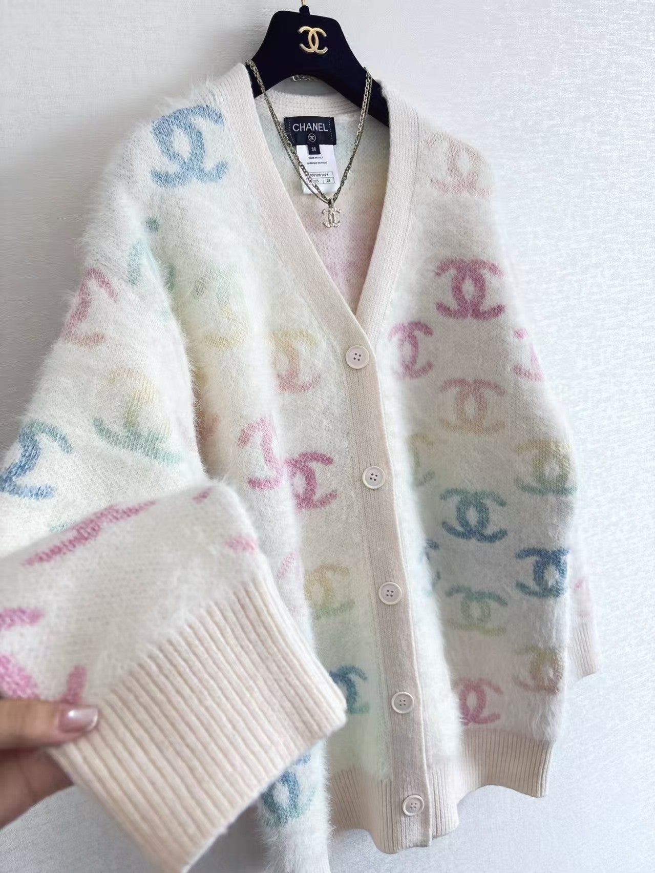 All-over logo knitted cardigan