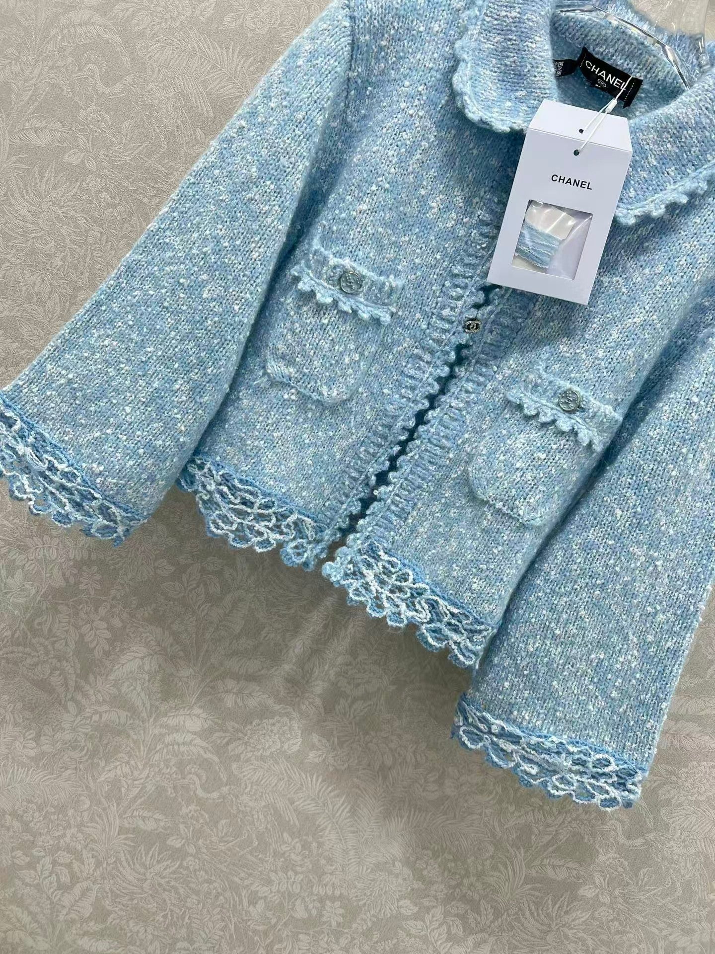 New Embroidered Lace Knit Cardigan