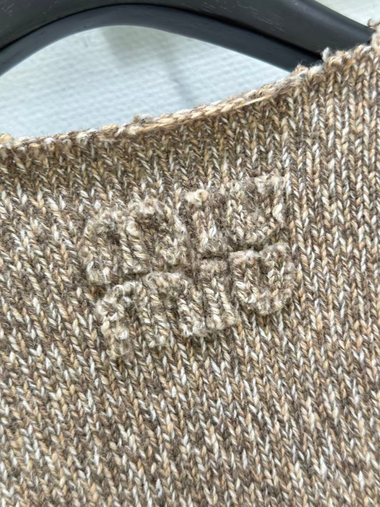 New wool knit cardigan