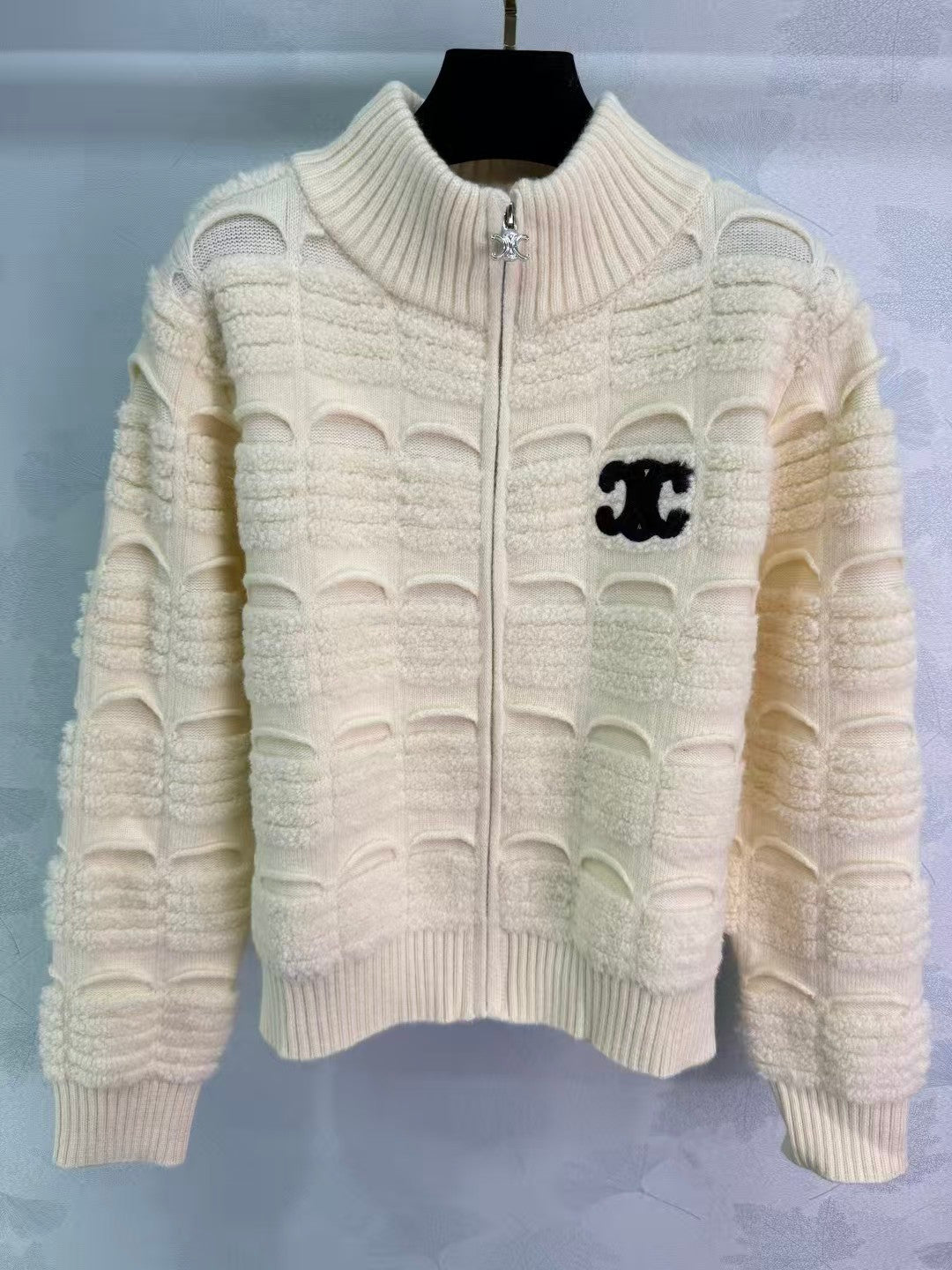 Diamond pattern knit cardigan