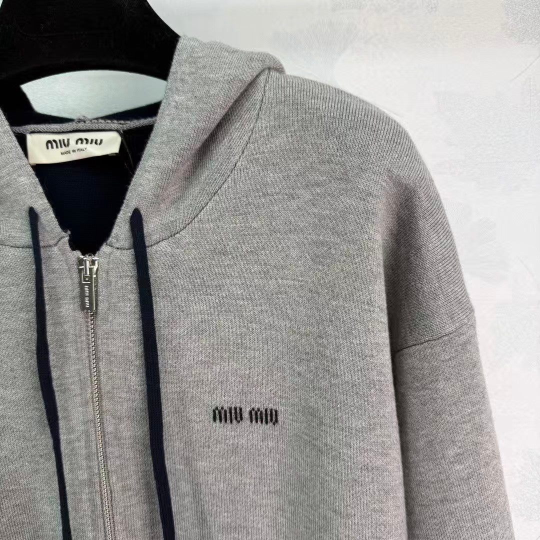 New autumn/winter hooded cardigan