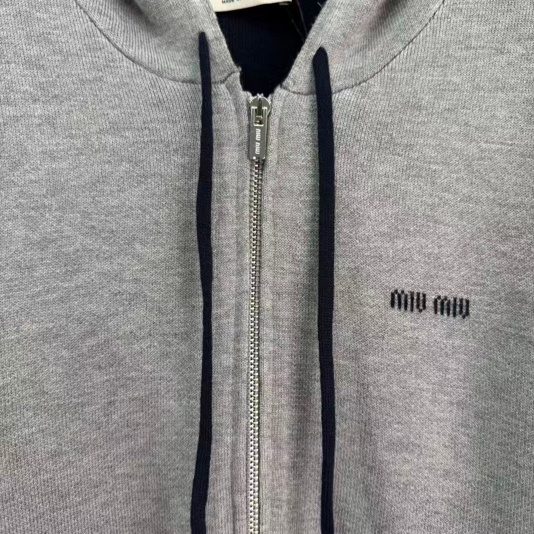 New autumn/winter hooded cardigan