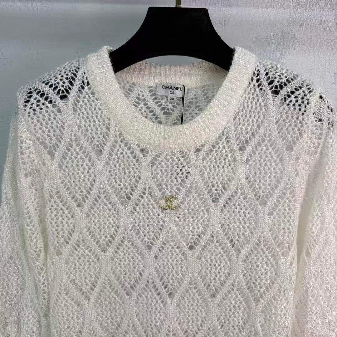 Sequined diamond-patterned openwork pullover knit sweater