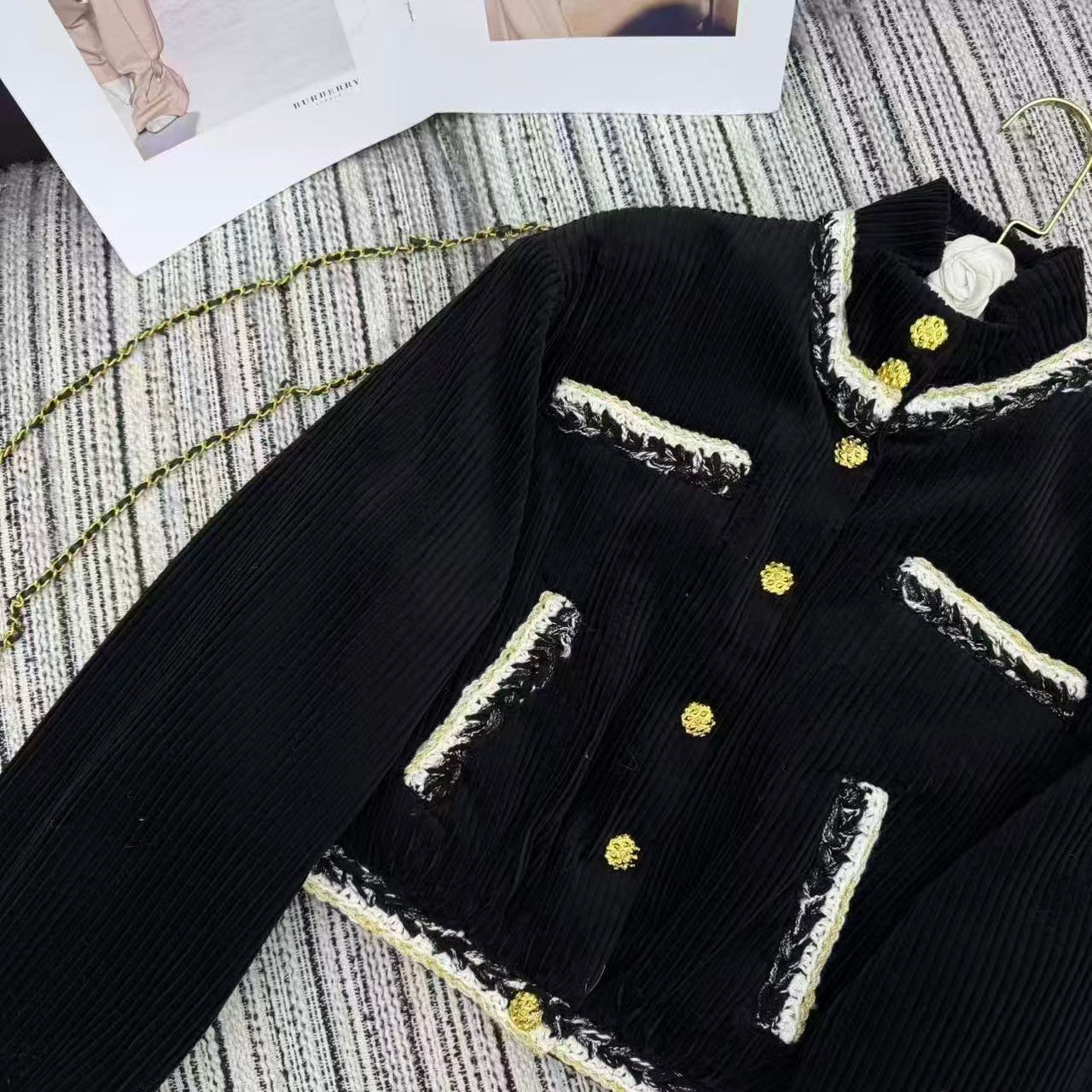 Vertical striped corduroy velvet short jacket