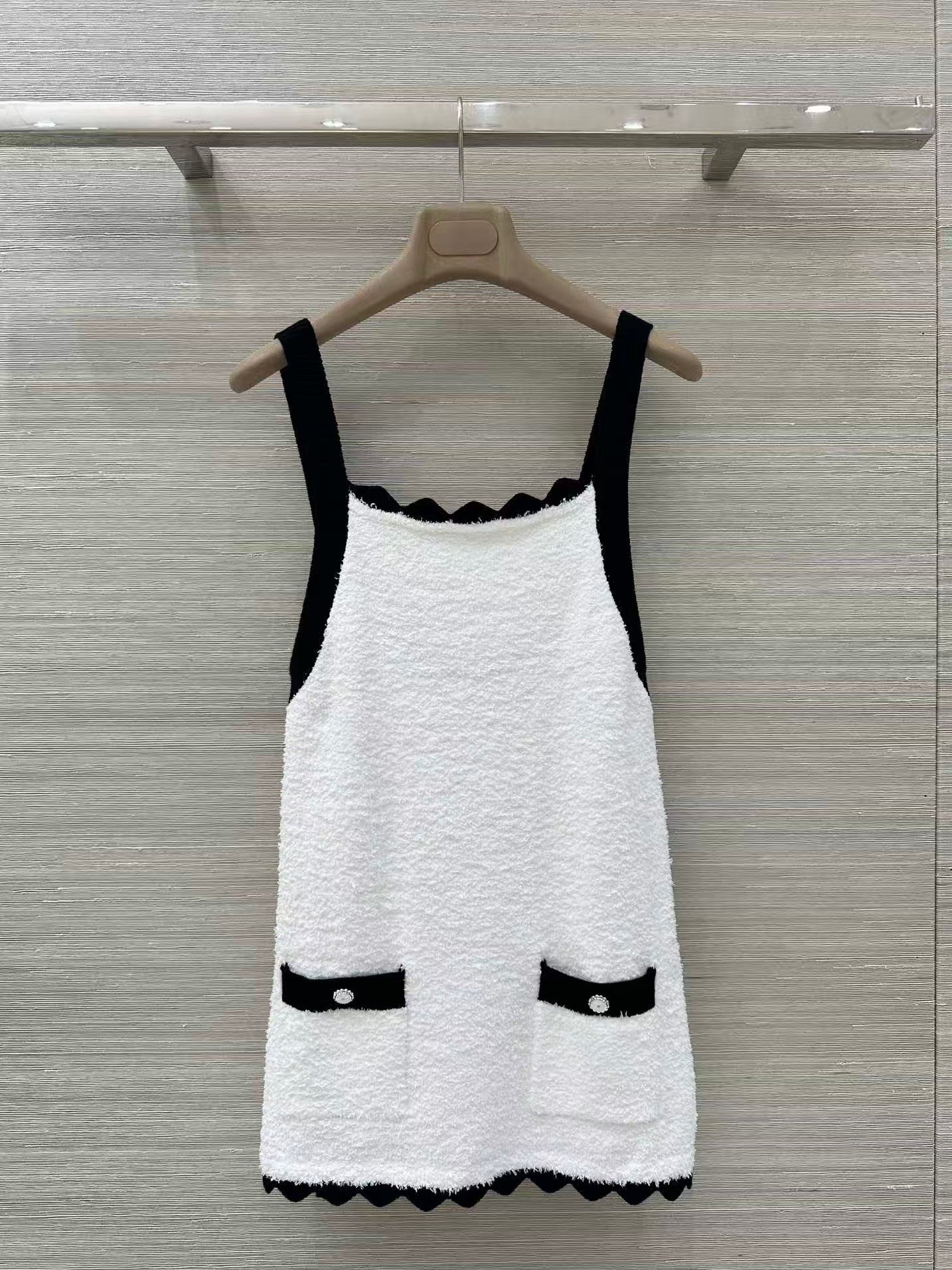 Terry cloth embroidered color-block vest dress