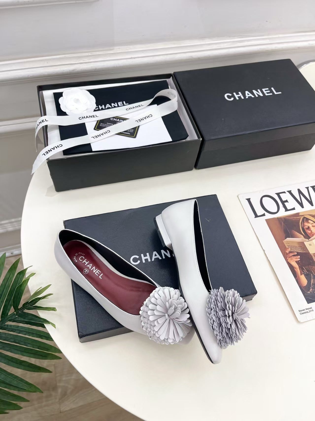 Double C floral flat shoes