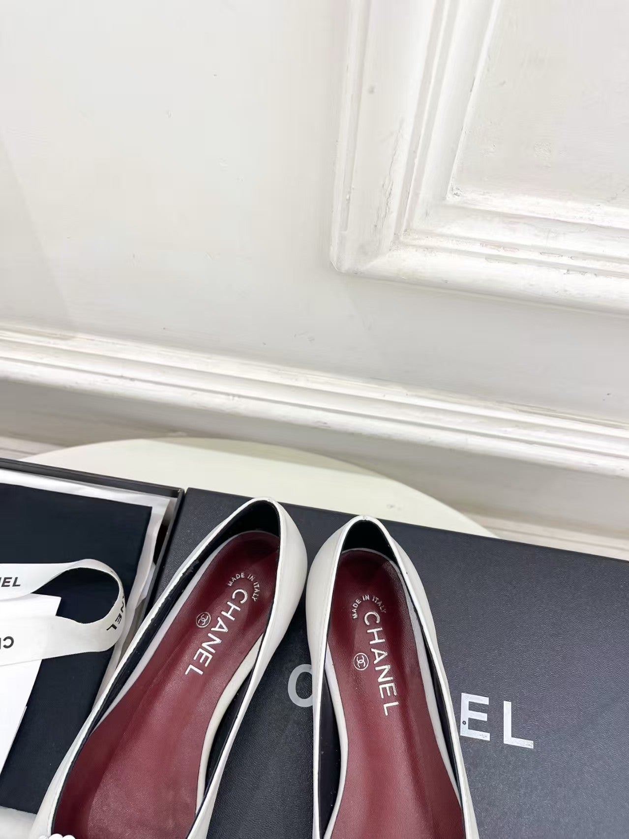 Double C floral flat shoes