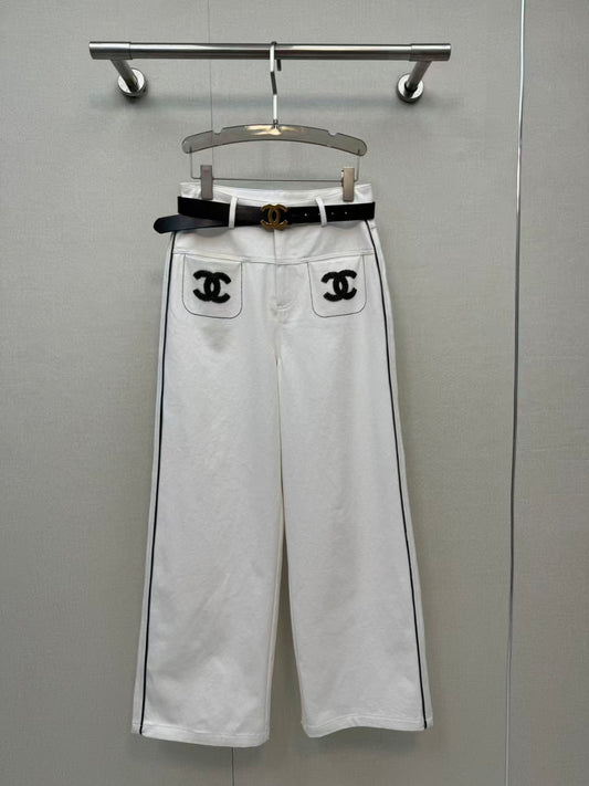 New double-C white denim jeans