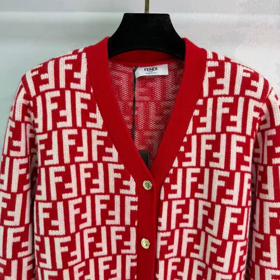 New double-pocket jacquard V-neck knitted cardigan