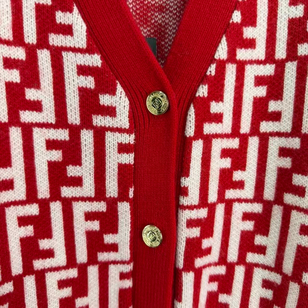 New double-pocket jacquard V-neck knitted cardigan