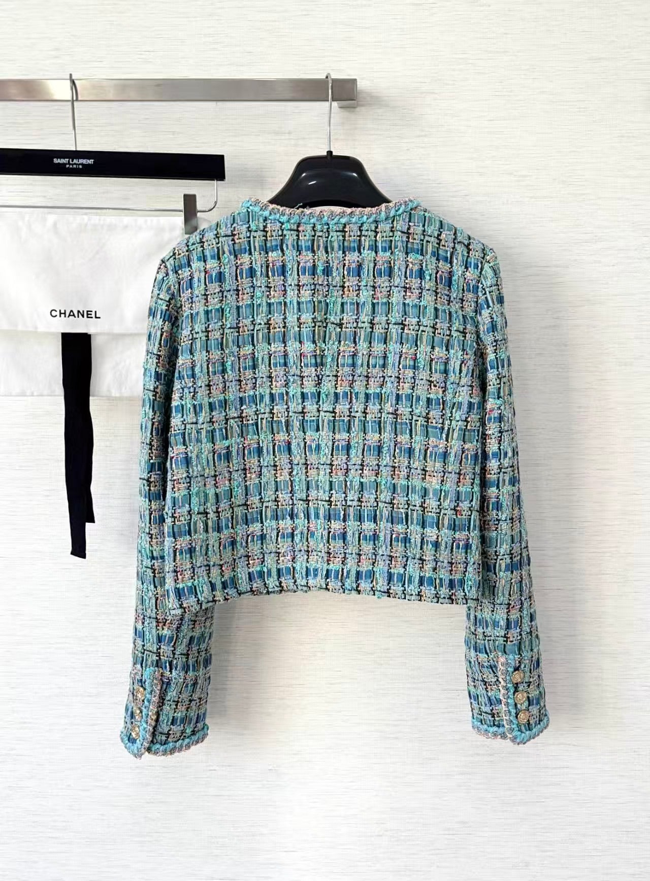 Blue tweed round-neck jacket