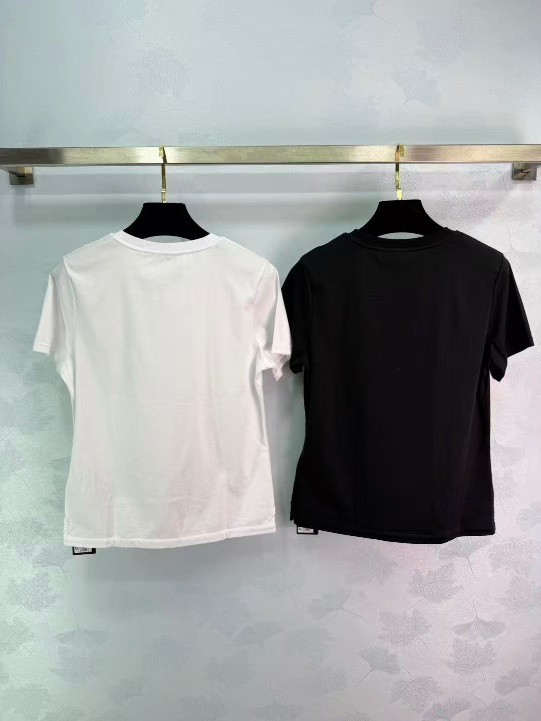 2026 new triangular logo T-shirt