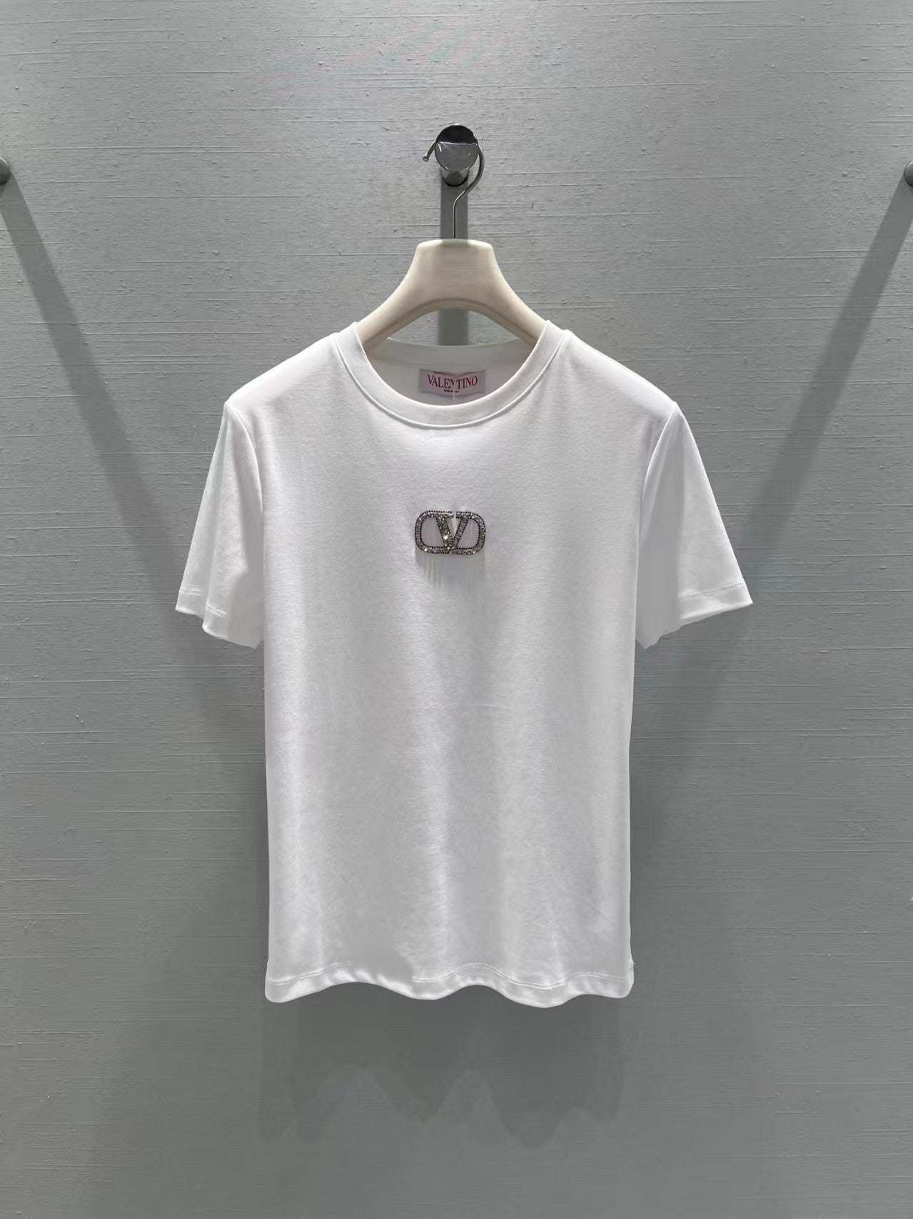 New rhinestone-embellished short-sleeved T-shirt