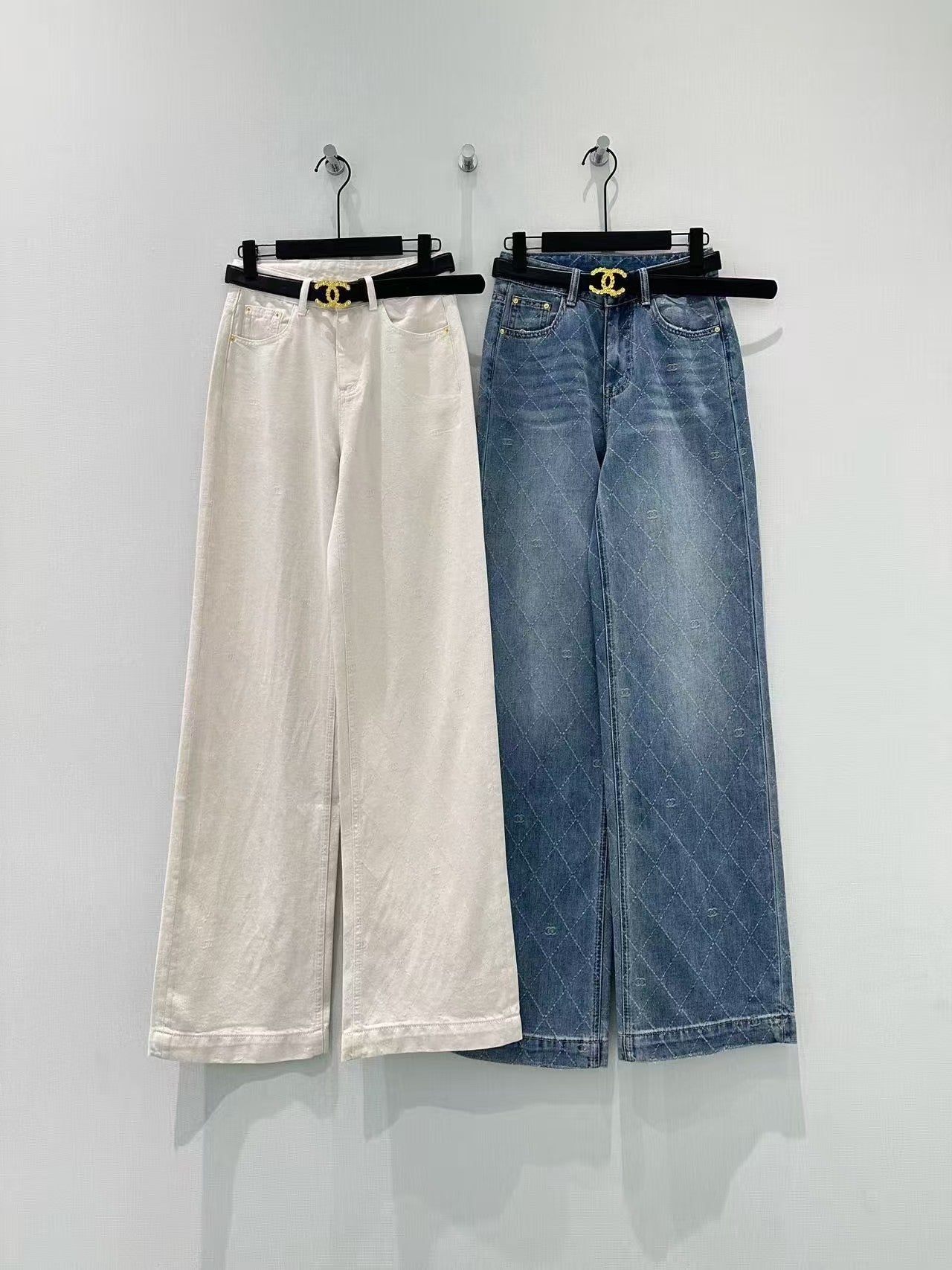 Diamond-patterned double-C jacquard jeans