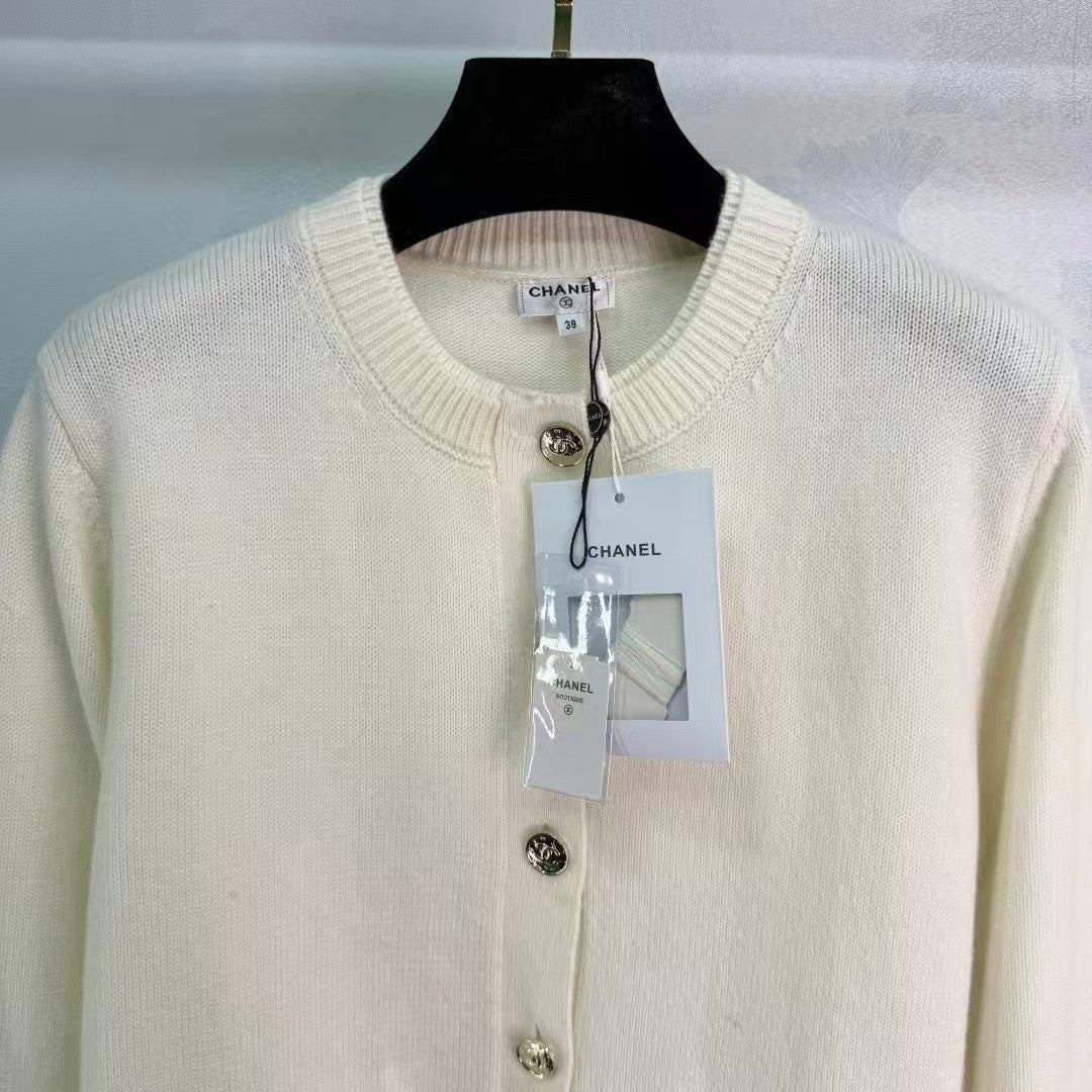 26 Early Spring New Cashmere Knit Cardigan