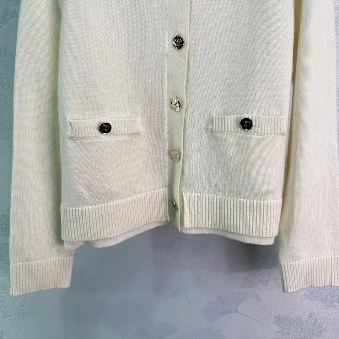 26 Early Spring New Cashmere Knit Cardigan