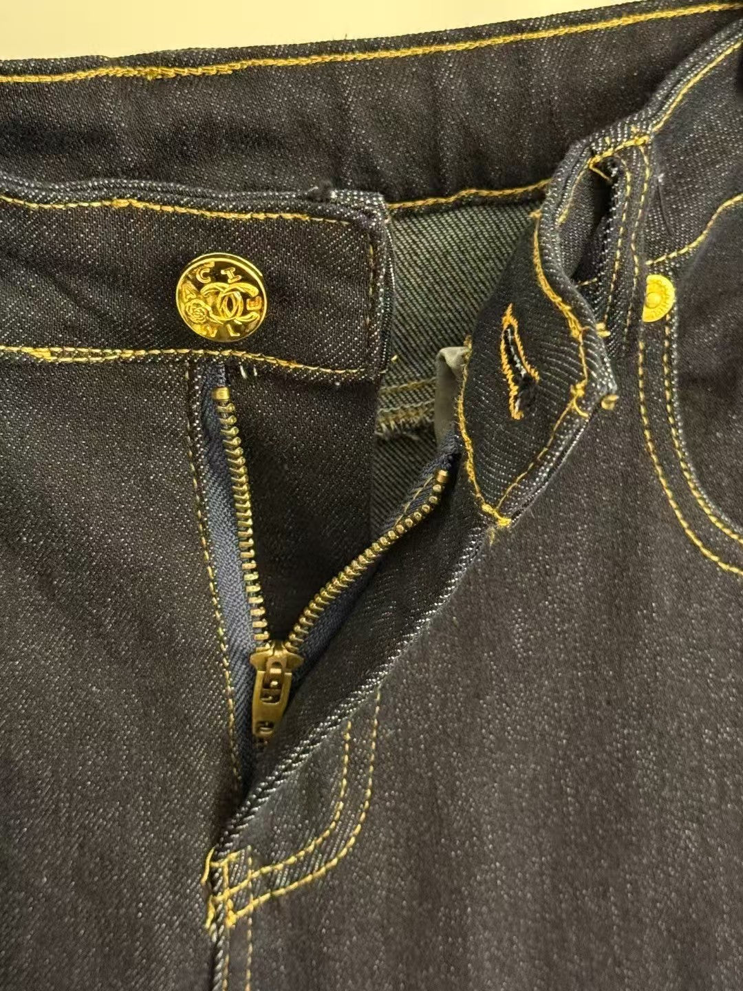 26 New High-Waisted Straight Leg Jeans