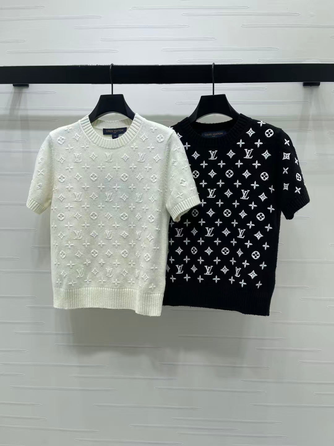 26 Embroidered Jacquard Knit Short-Sleeve Top