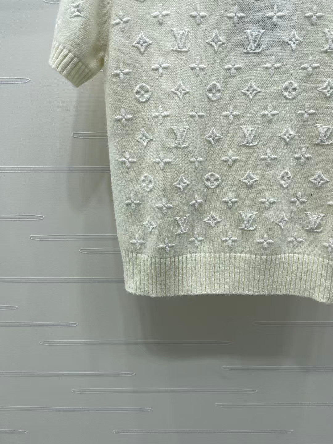 26 Embroidered Jacquard Knit Short-Sleeve Top