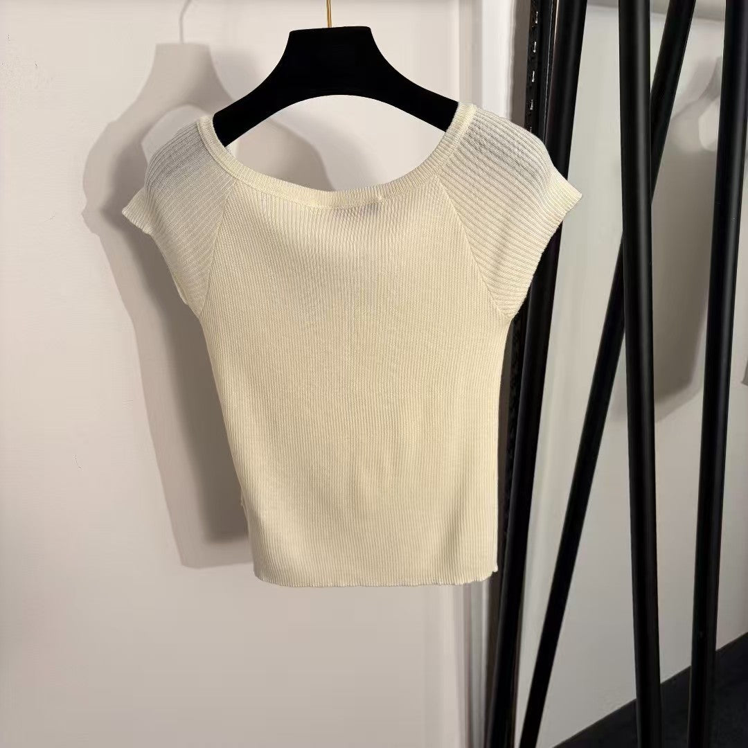 26. Little Bee Embroidery V-Neck Slim-Fit Short-Sleeve Knit Top