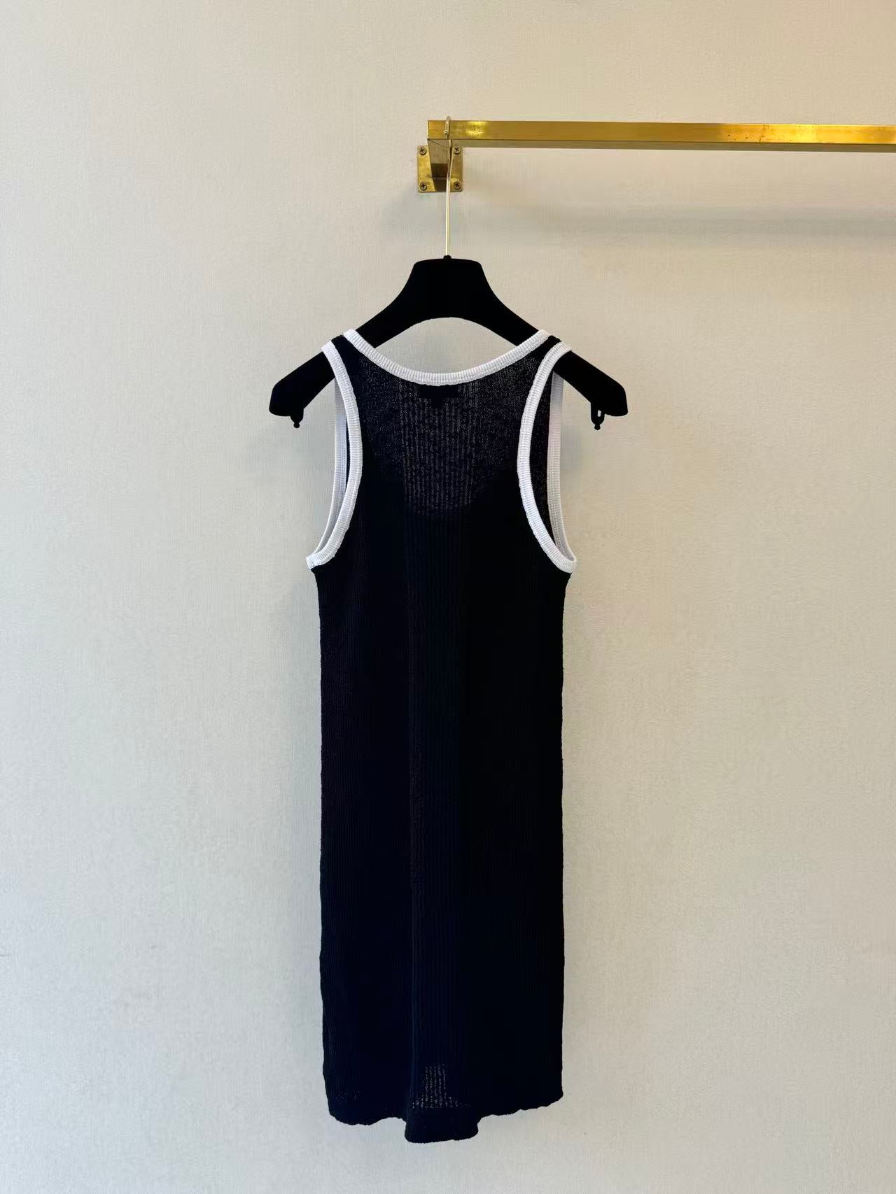 26. New Style Vest Dress