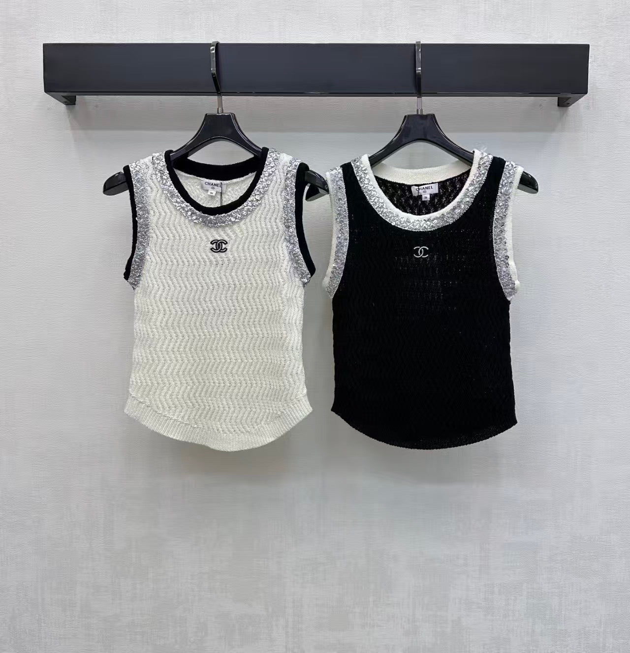 26SS Color Block Sequin Vest