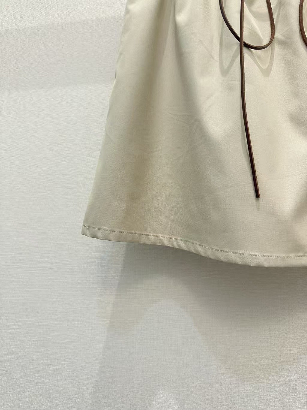 26SS Color-blocked Beige Mini Skirt
