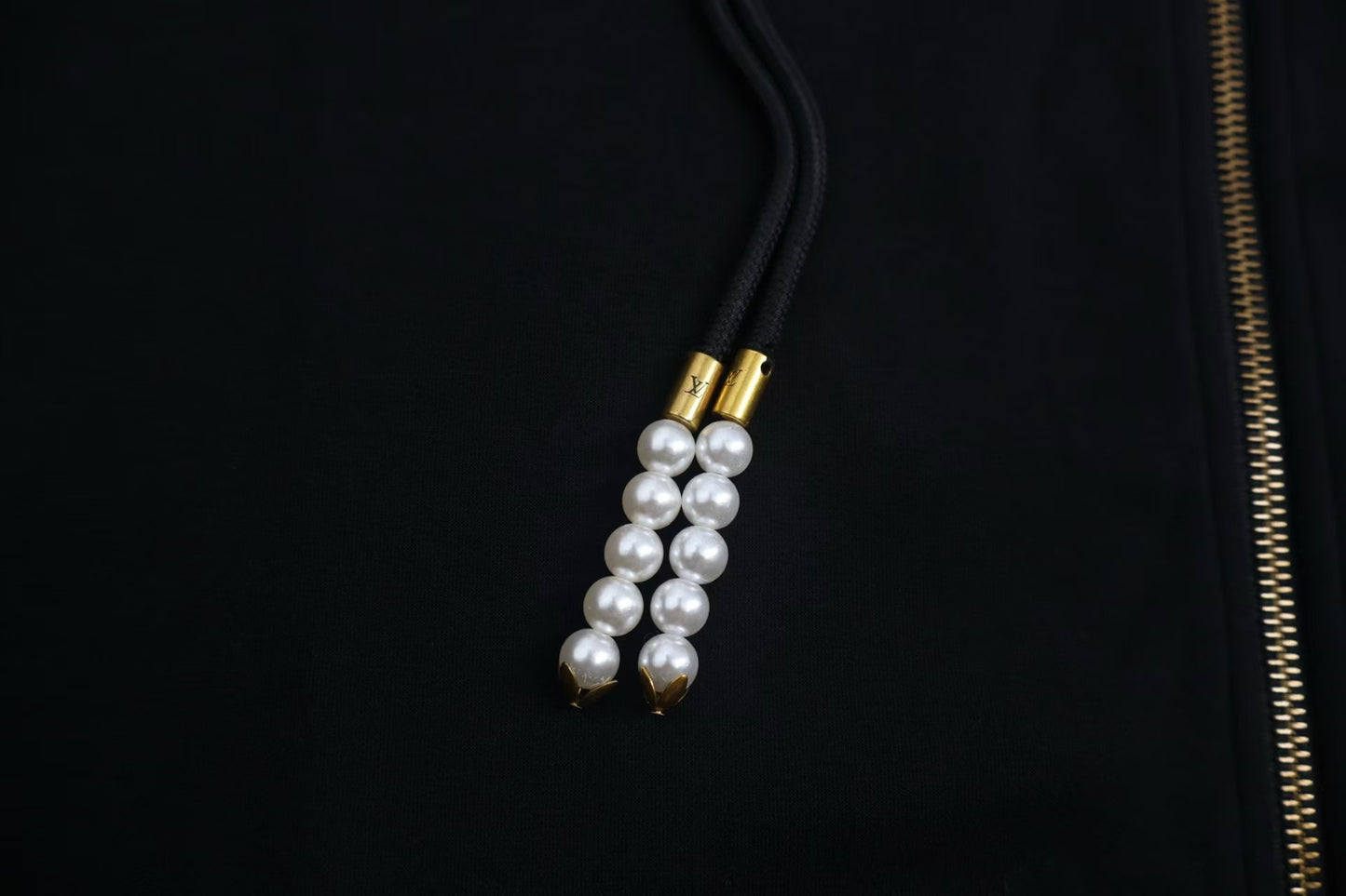 26SS Pearl Pendant Hooded Jacket