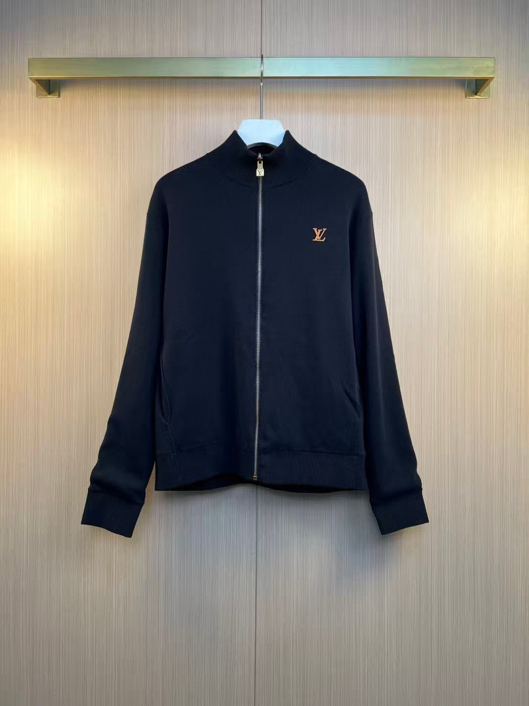 26SS Letter-Print Reversible Jacket