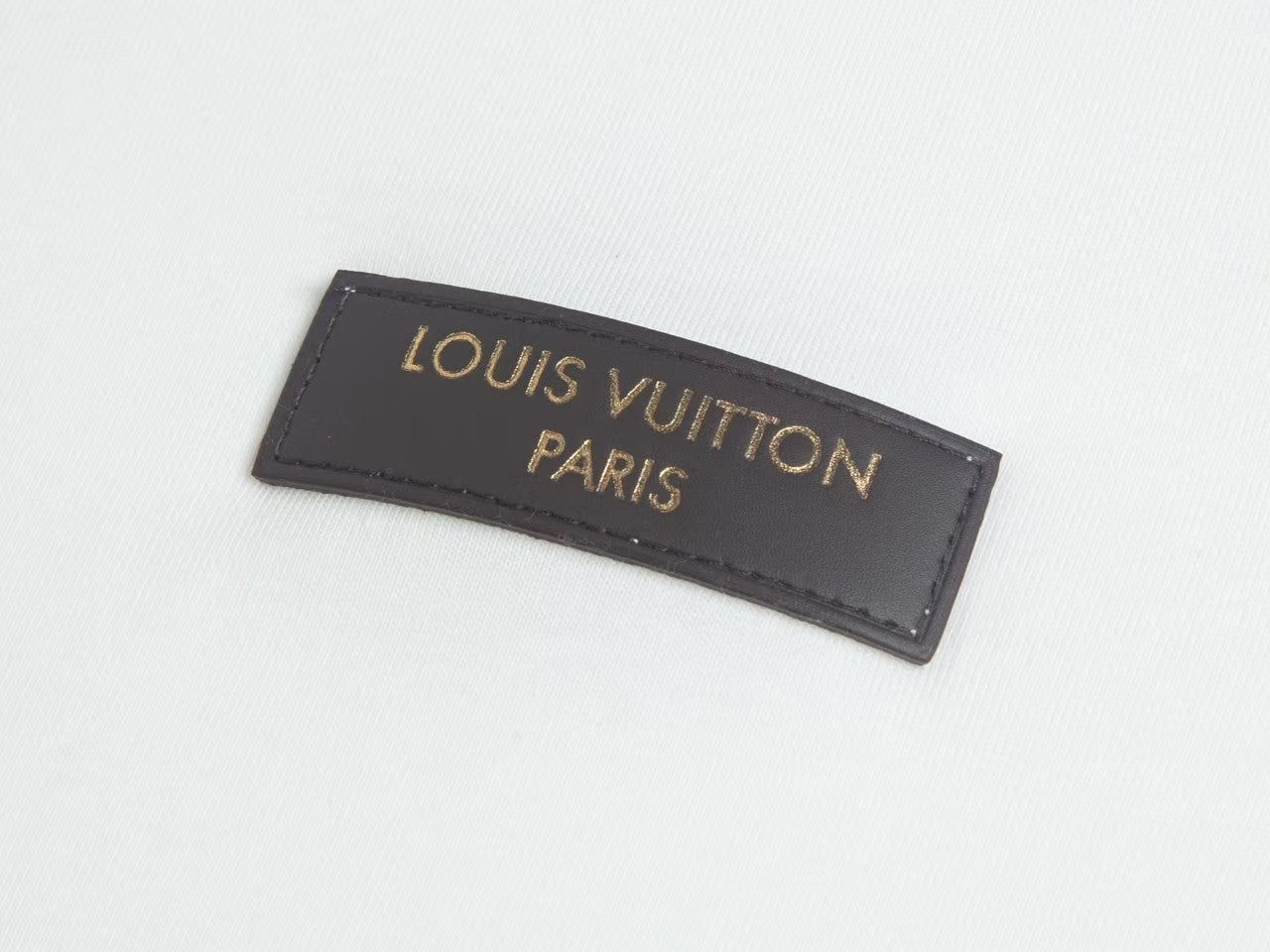 26SS Gold-Stamped Leather Patch T-Shirt