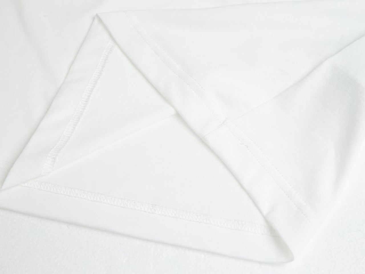 26SS Gold-Stamped Leather Patch T-Shirt