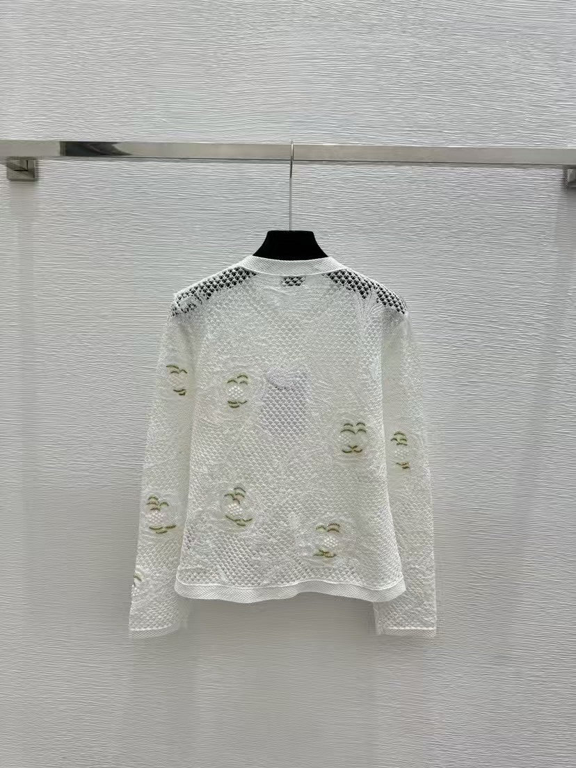 26SS Contrast-Color Camellia Openwork Knit Cardigan
