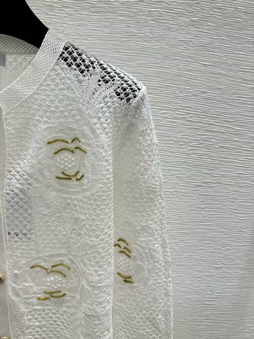 26SS Contrast-Color Camellia Openwork Knit Cardigan