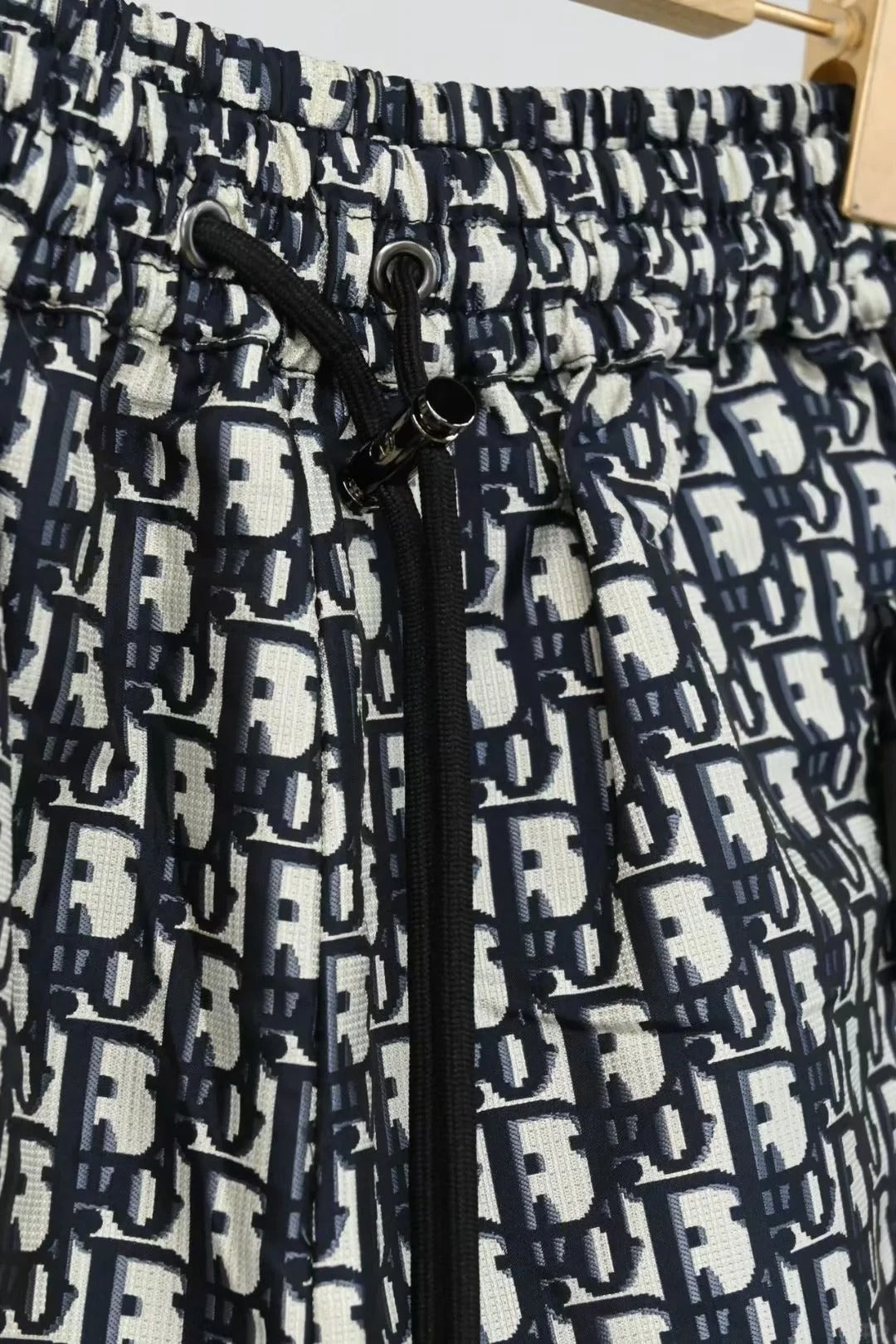 technical taffeta shorts