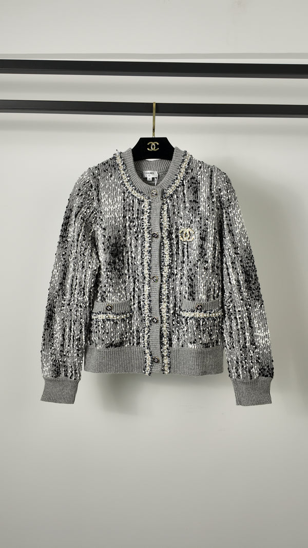 New mixed color cardigan